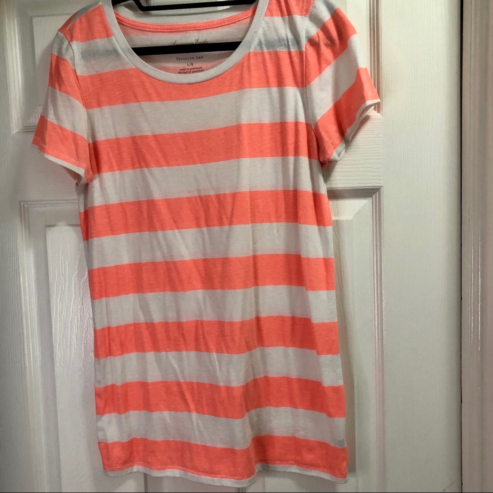 American Eagle Outfitters T-Shirt!!
